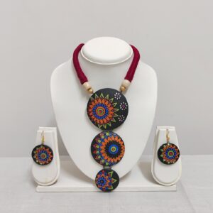 Red Pocket Handmade Necklace with ear-ring - Goyna Kotha